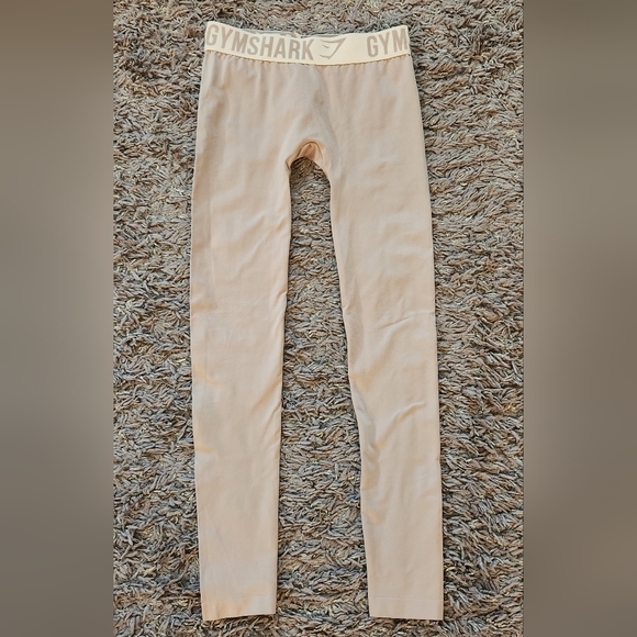 GymShark Seamless Leggings Dusty Pale - Picture 2 of 6